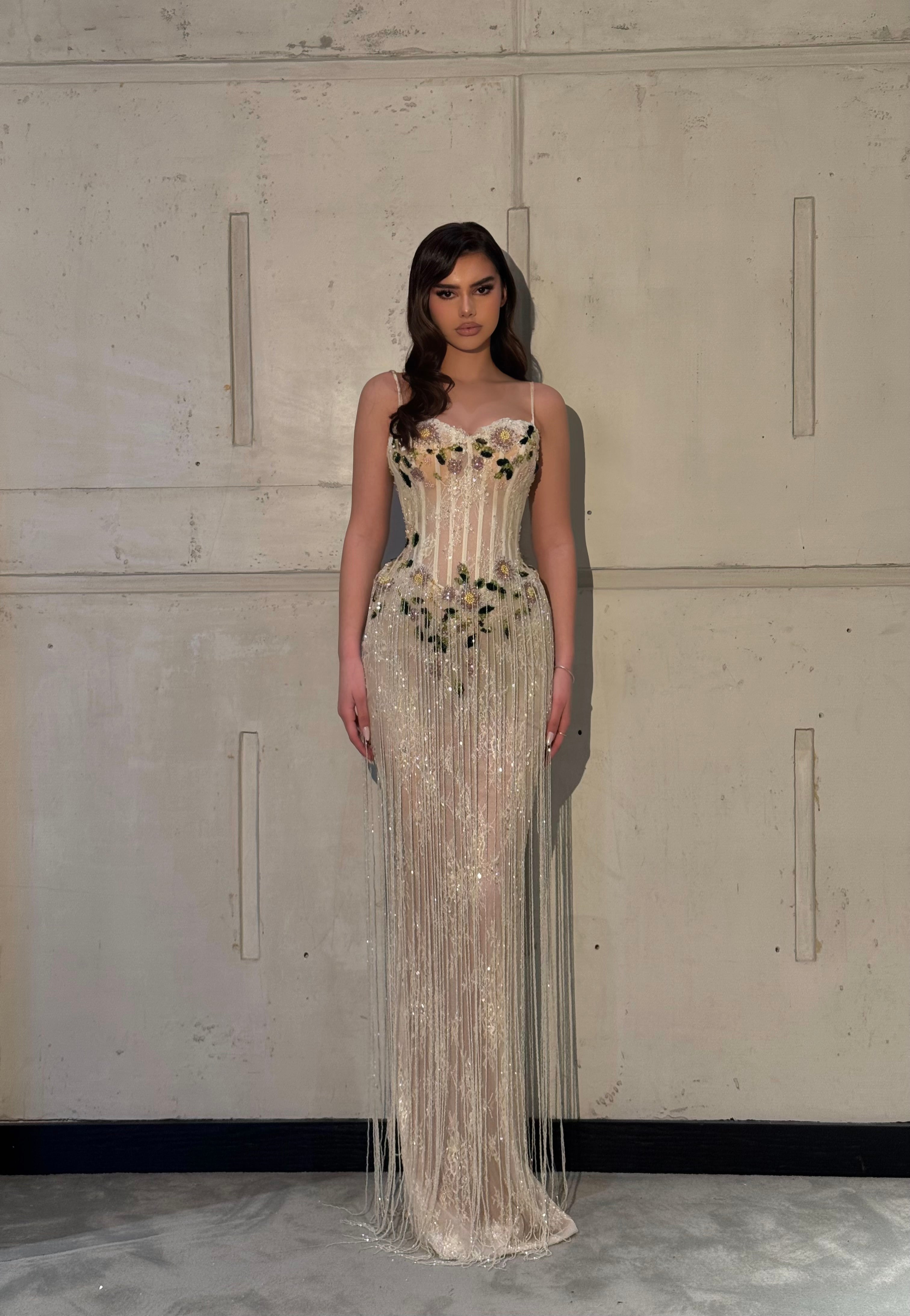 Lèvia – Ivory Beaded Fringe Gown XL