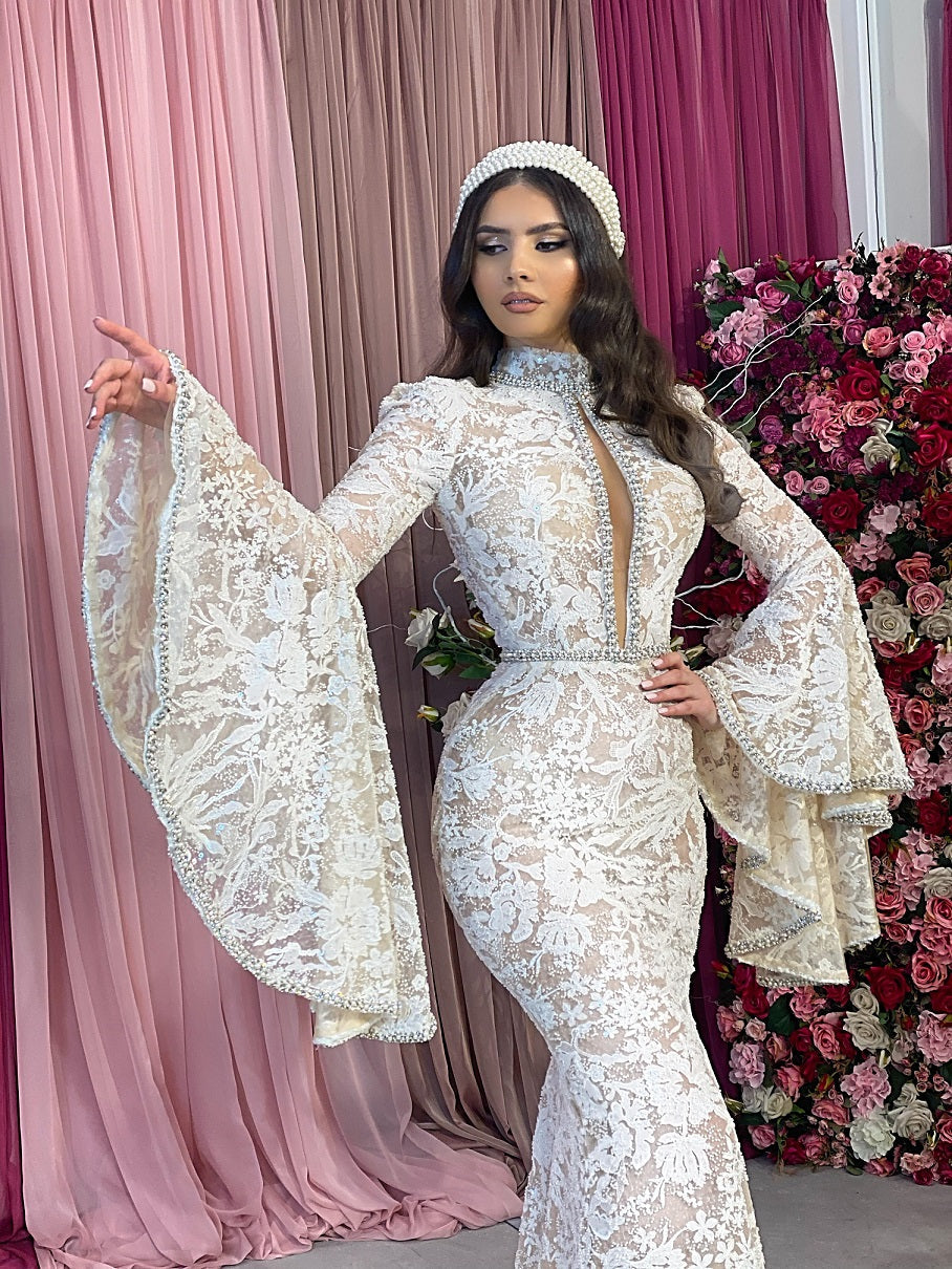 Floral Mermaid Bridal Gown with Kimono Sleeves M