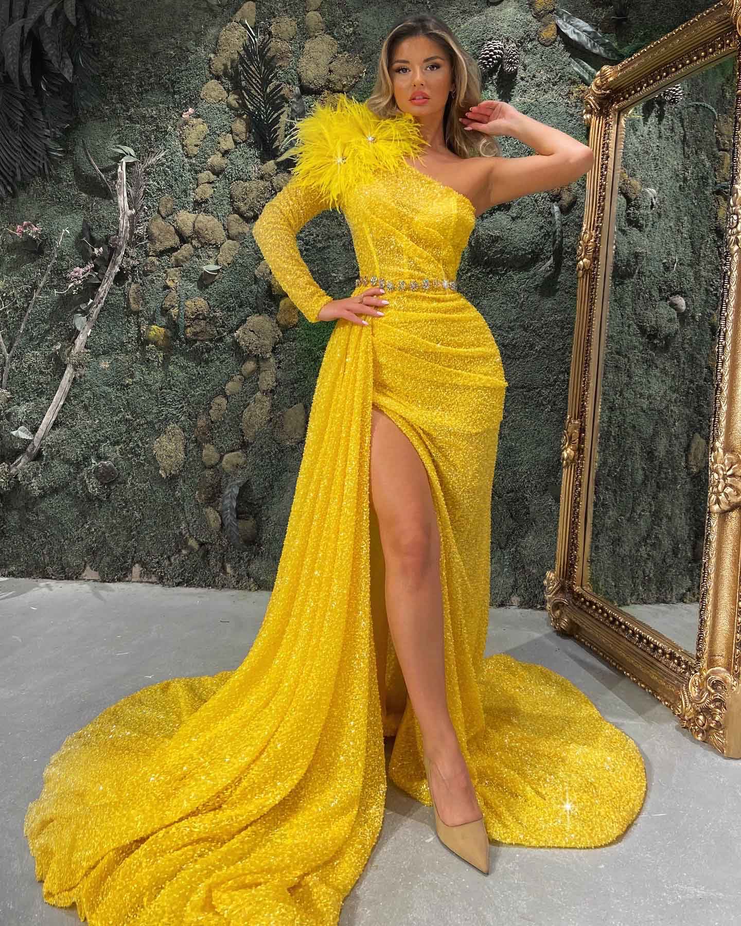 One Sleeve Side Cut Yellow Dress M One Sleeve Side Cut Yellow Dress M