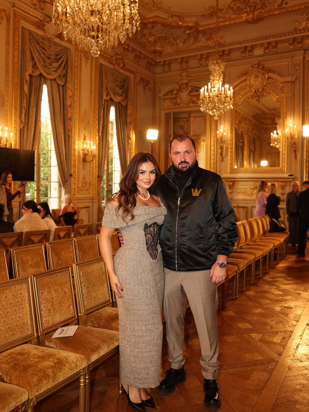 Èmeline - Off Shoulder Midi Dress