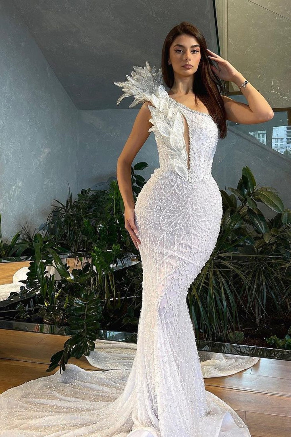 Leaf Detail Bridal Dress with Detachable Train