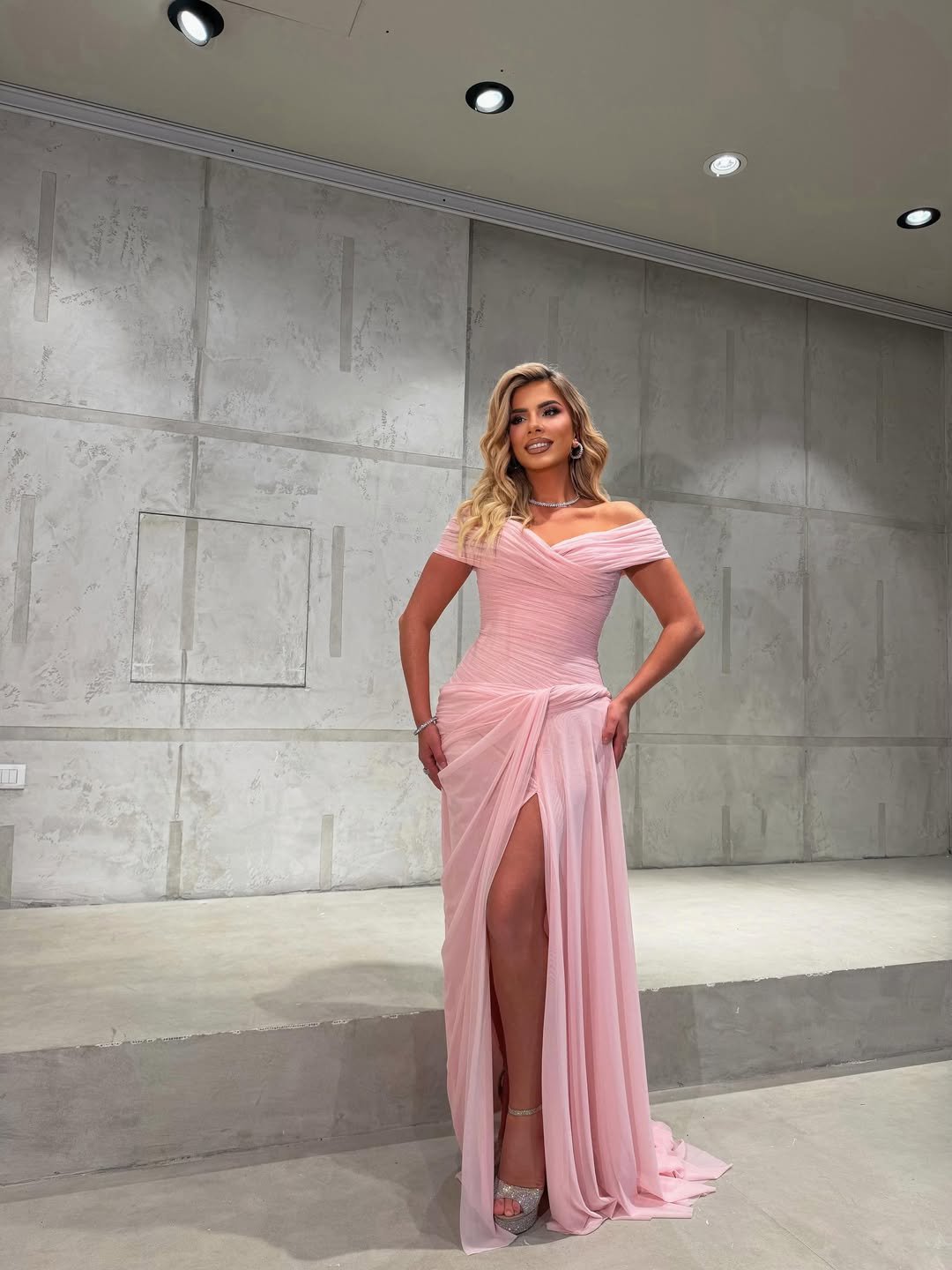 Roa - Off Shoulder Chiffon Gown
