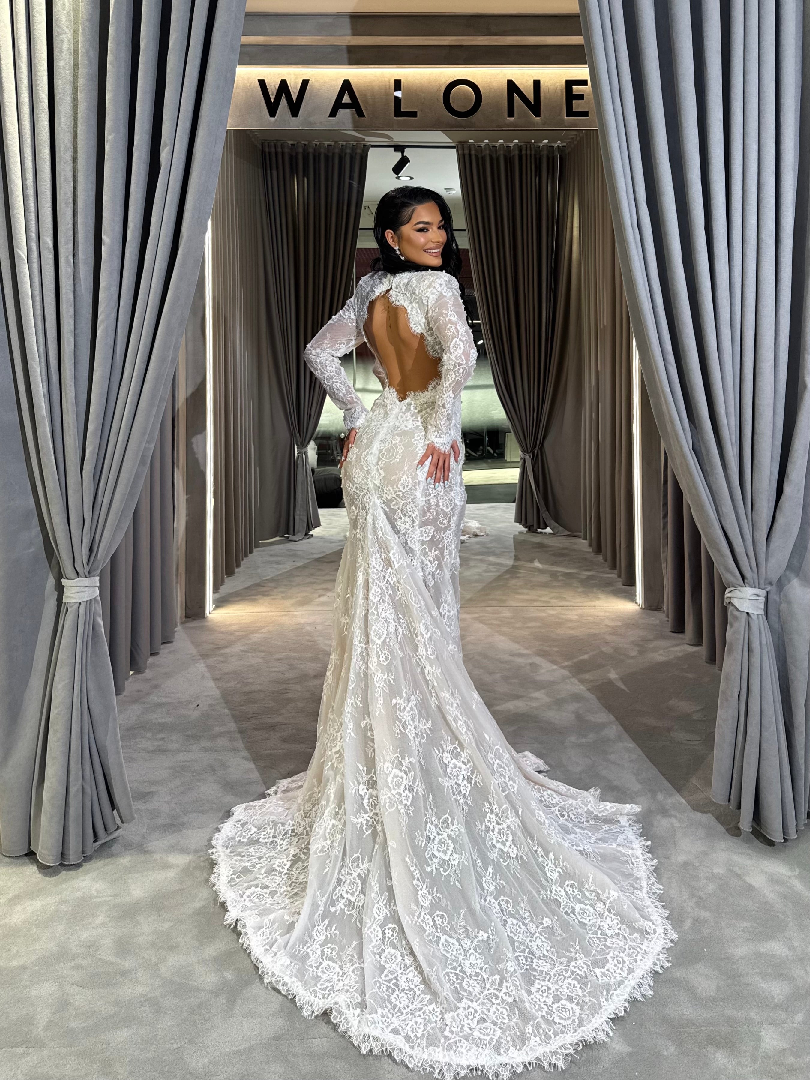 Long Sleeve Backless Lace Wedding Dress Custom Size Long Sleeve Backless Lace Wedding Dress Custom Size