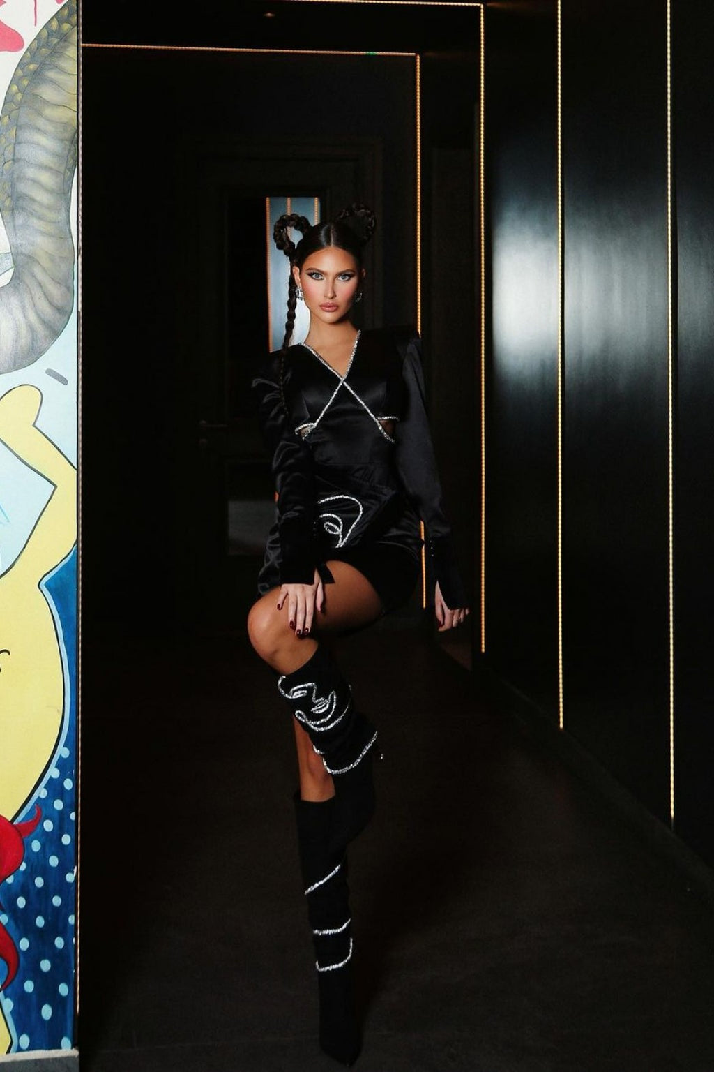 One Line Portrait Short Black Dress