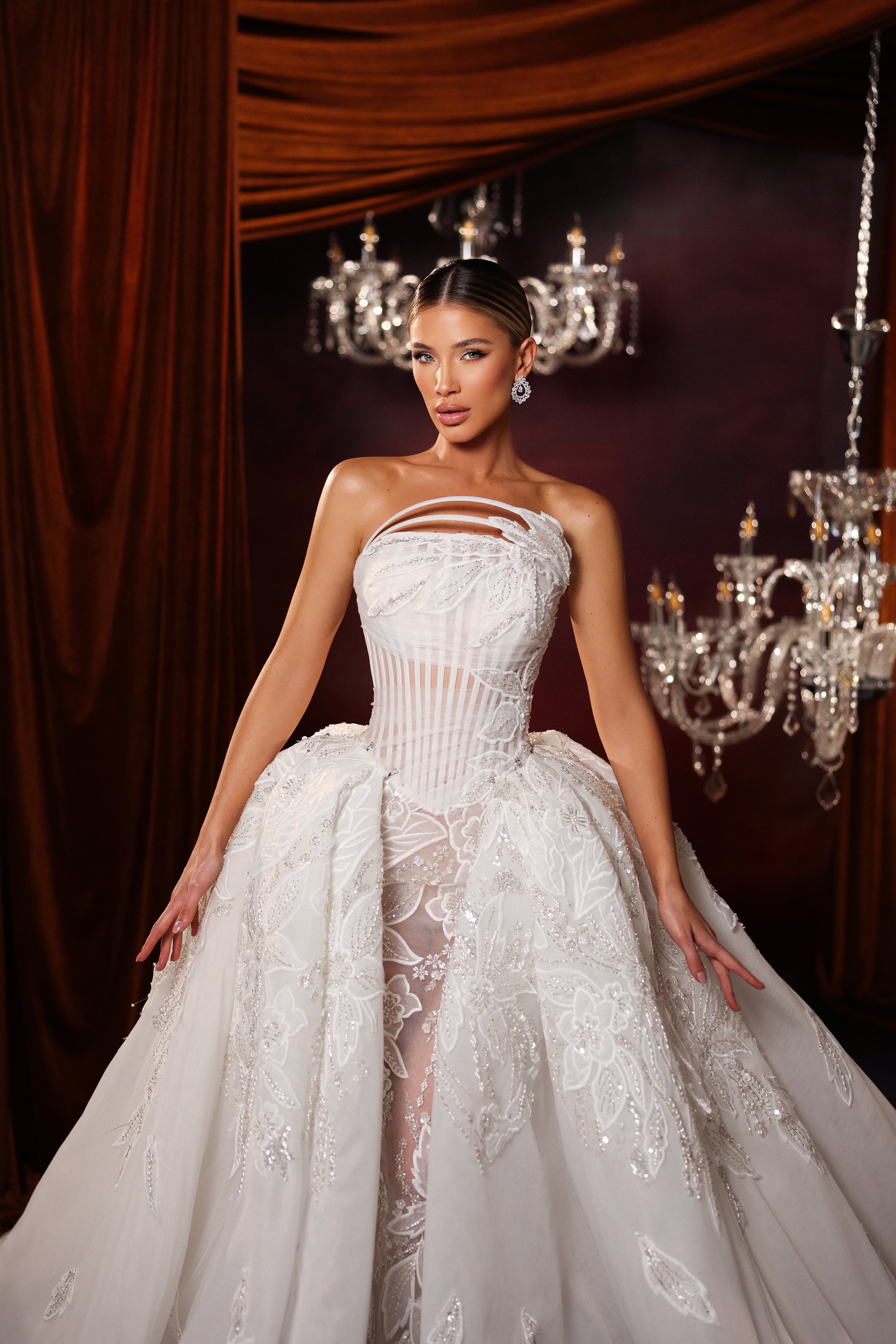 Embroidered Corset Bloom Overlay Bridal Gown L Embroidered Corset Bloom Overlay Bridal Gown L
