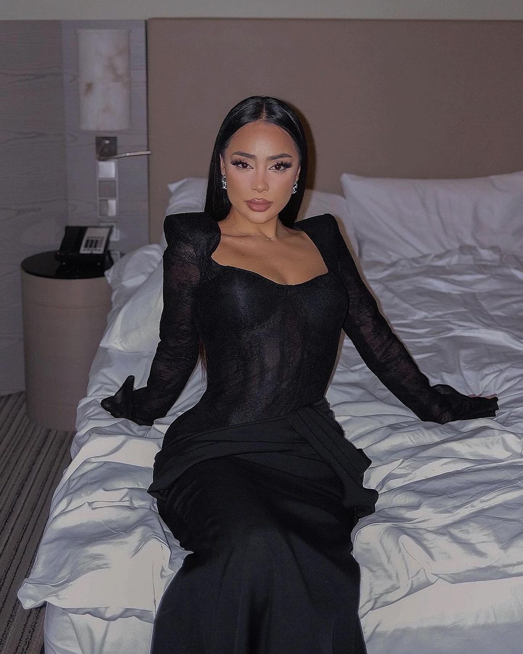 Dilara-Black Lace Dress