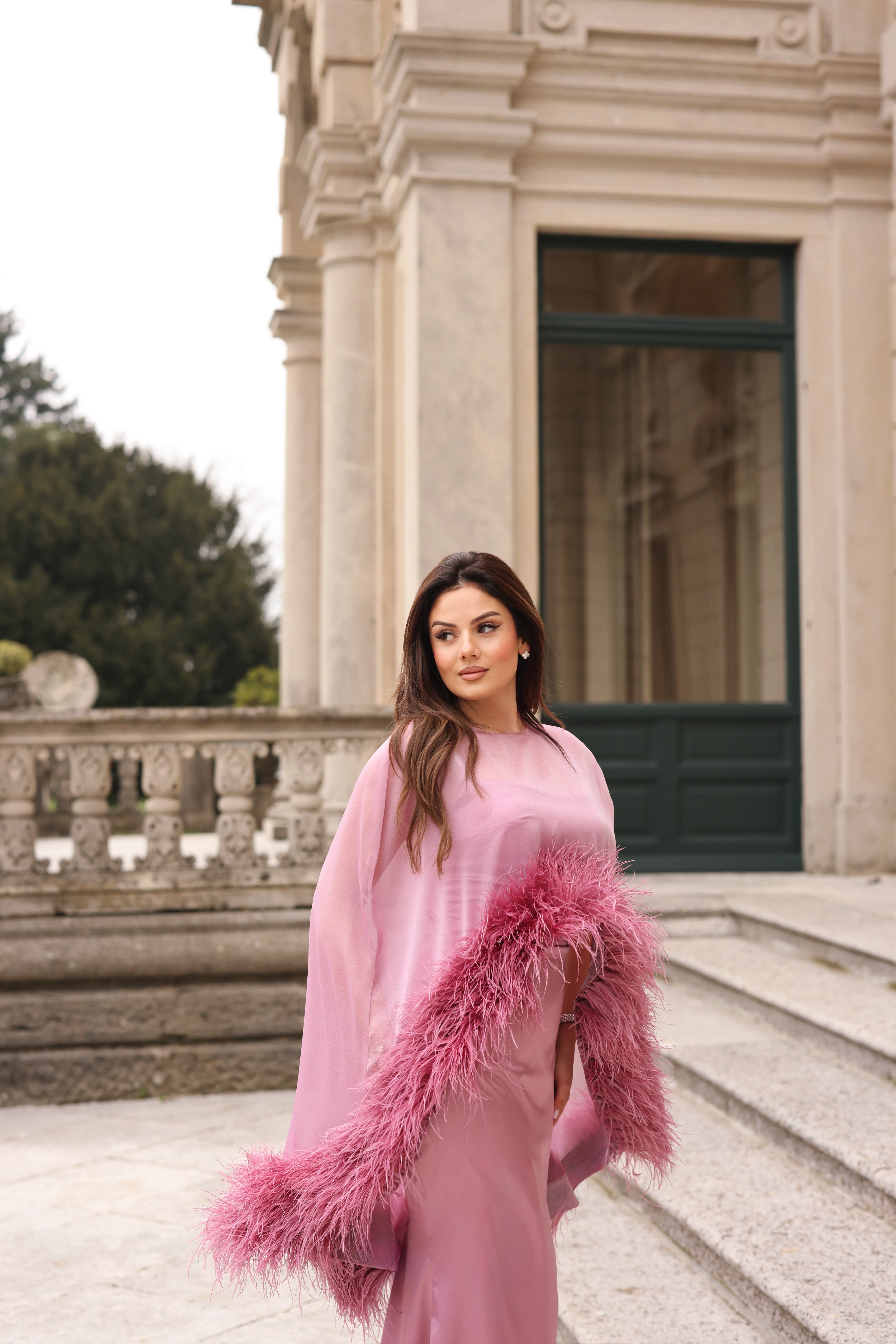 Bèlina - Rose Feather Gown