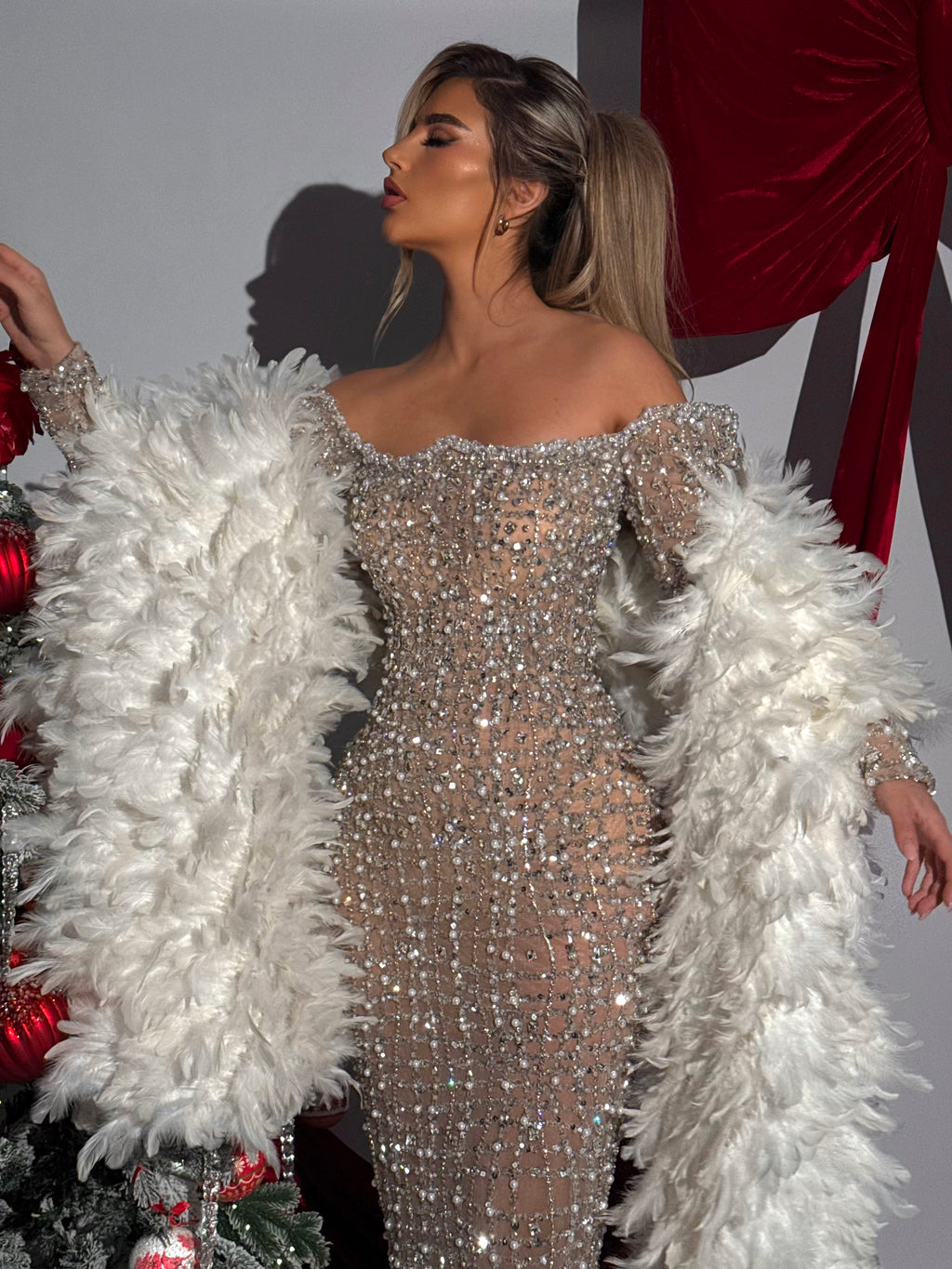 Elyra – Off Shoulder Crystal Gown