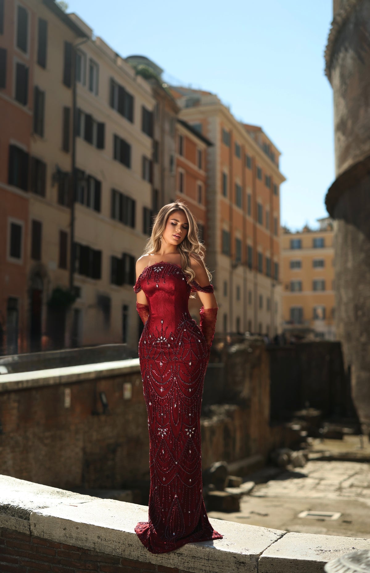 Giulietta - Beaded drape fitted dress