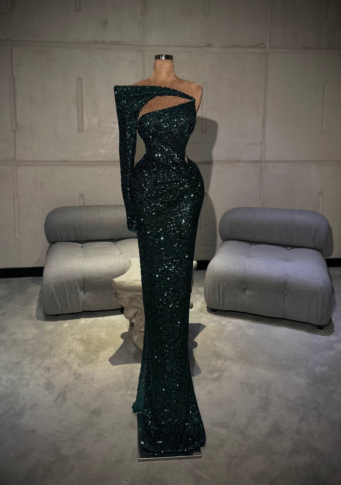 asymmetric sequin dress Nymera – Deep Green Gown L Lined Care instructions long-sleeves Donna Karan New York Size:PM