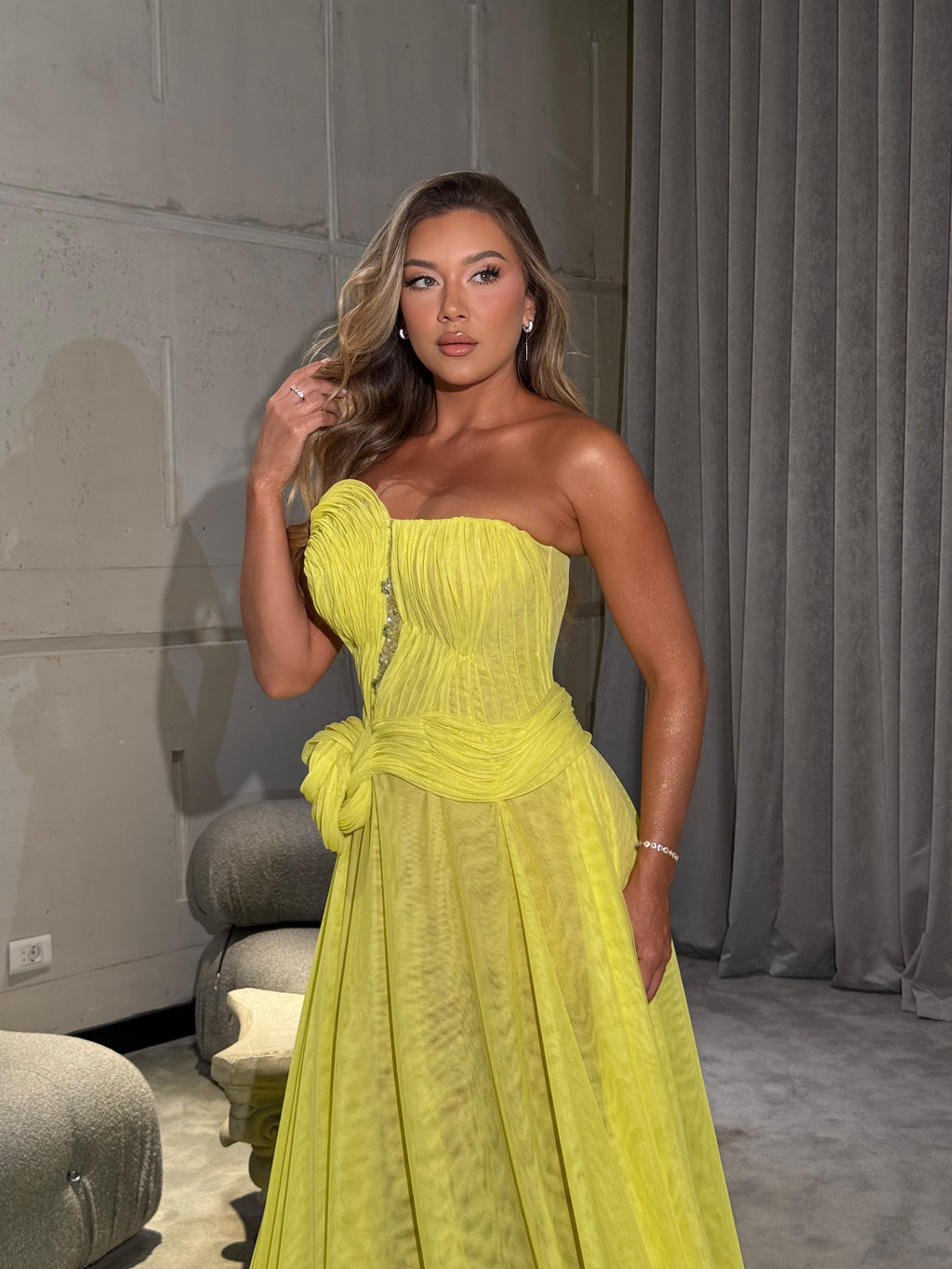 Aya - Strapless yellow dress