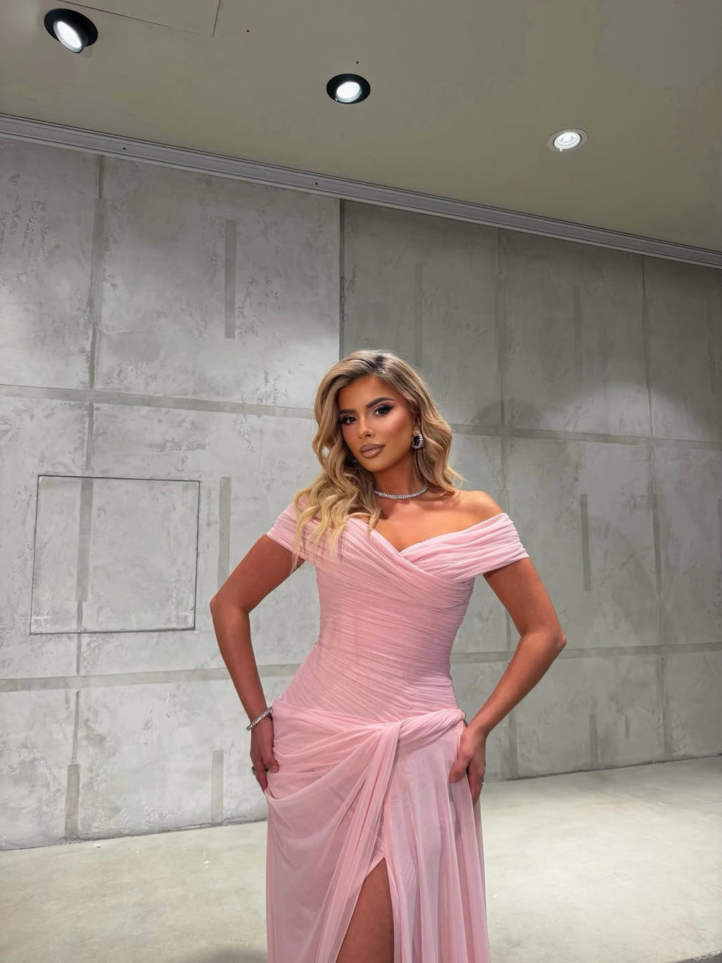 Roa - Off Shoulder Chiffon Gown