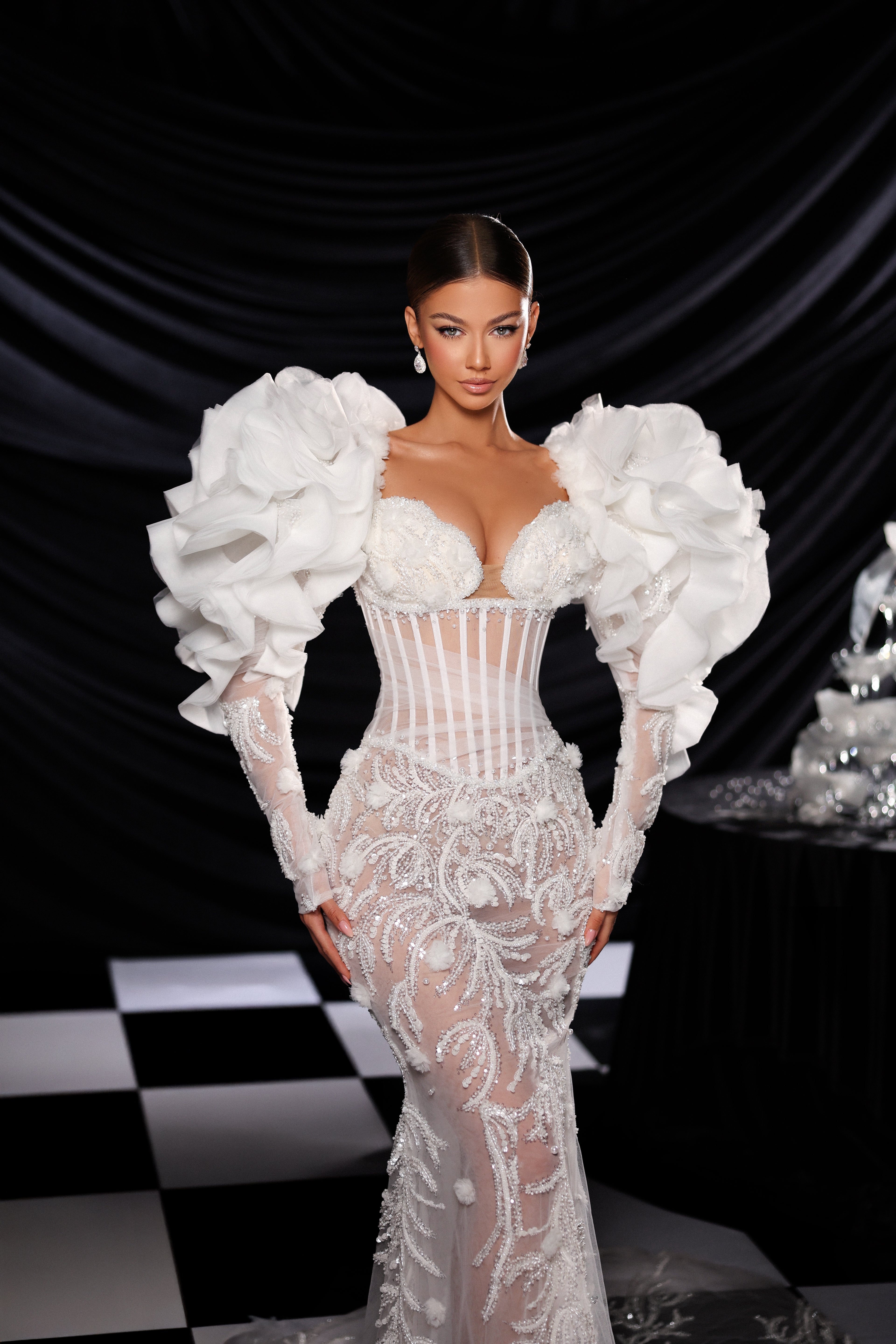 White Bridal Dress with Puff Sleeves L White Bridal Dress with Puff Sleeves L