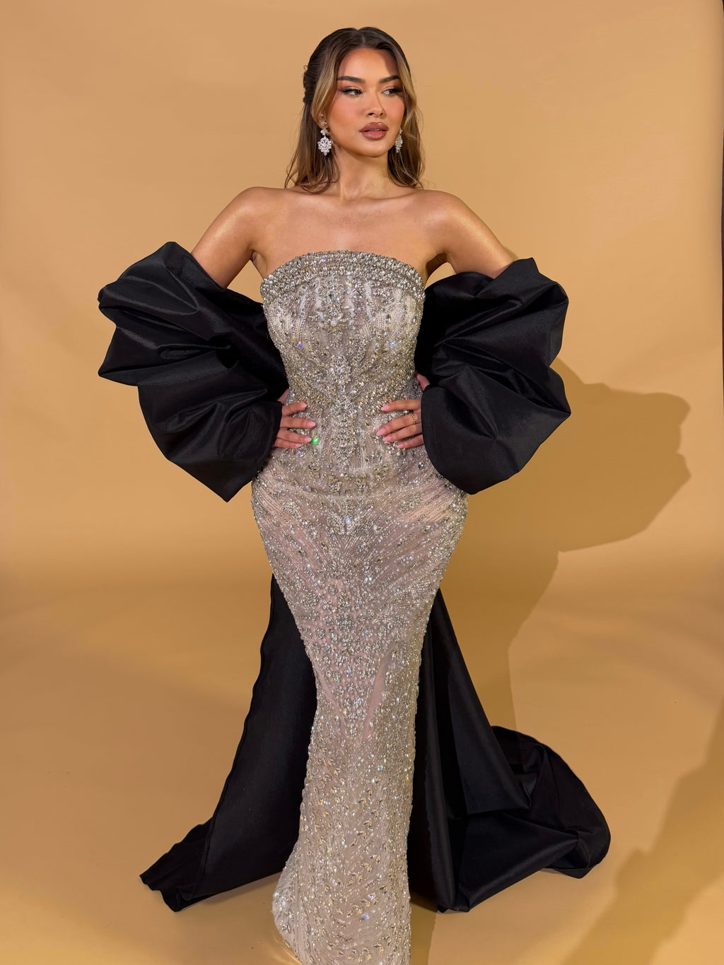 Strapless Glitter Dress with Black Oversized Sleeves