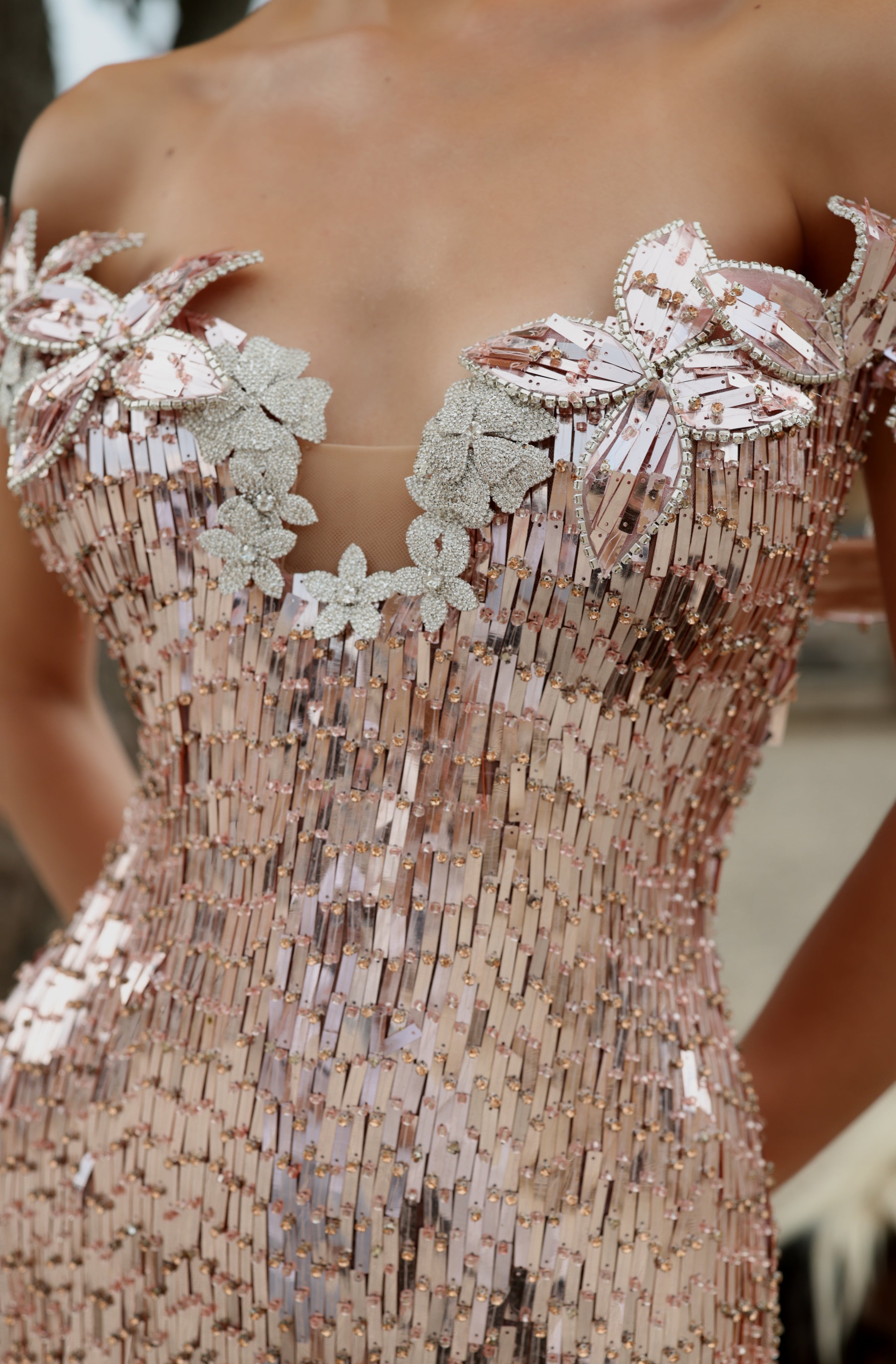 Maristela - Floral Sequin Gown
