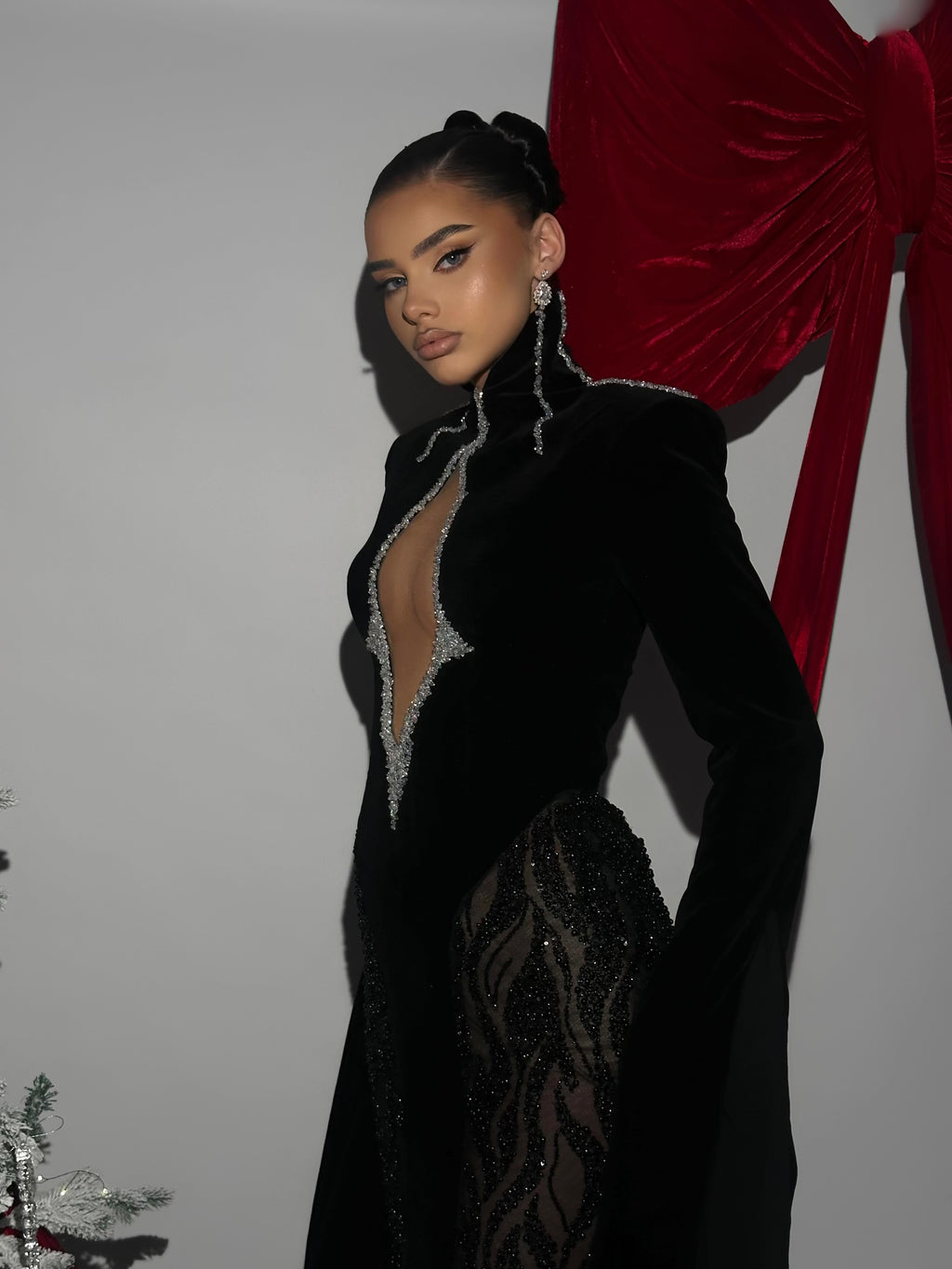 Sorèla - Black Long Sleeve Crystal Gown
