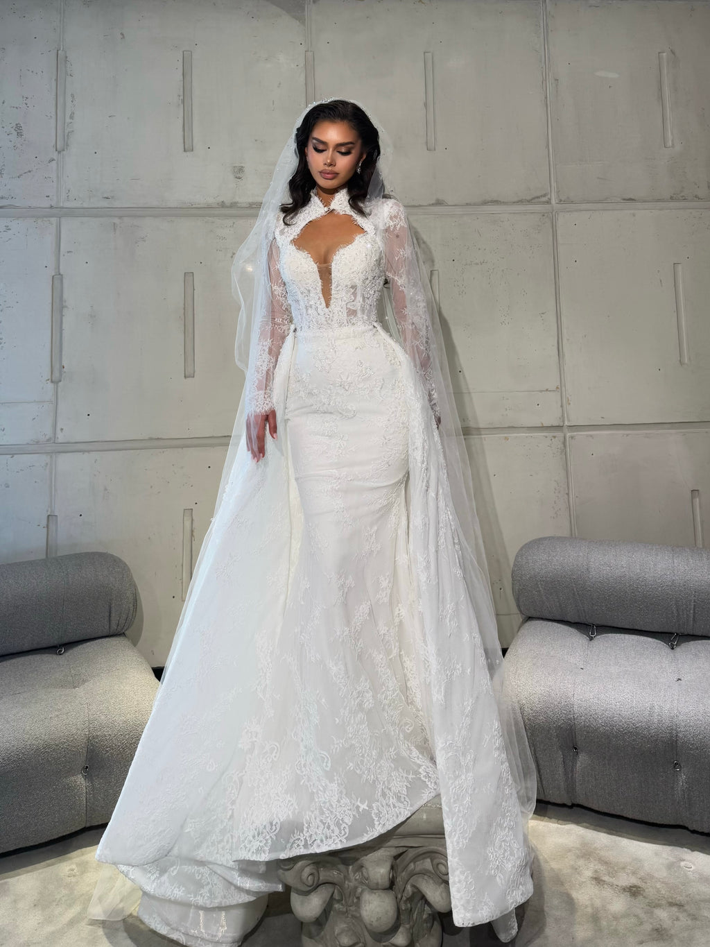 Wedding dress with detachable overskirt & veil