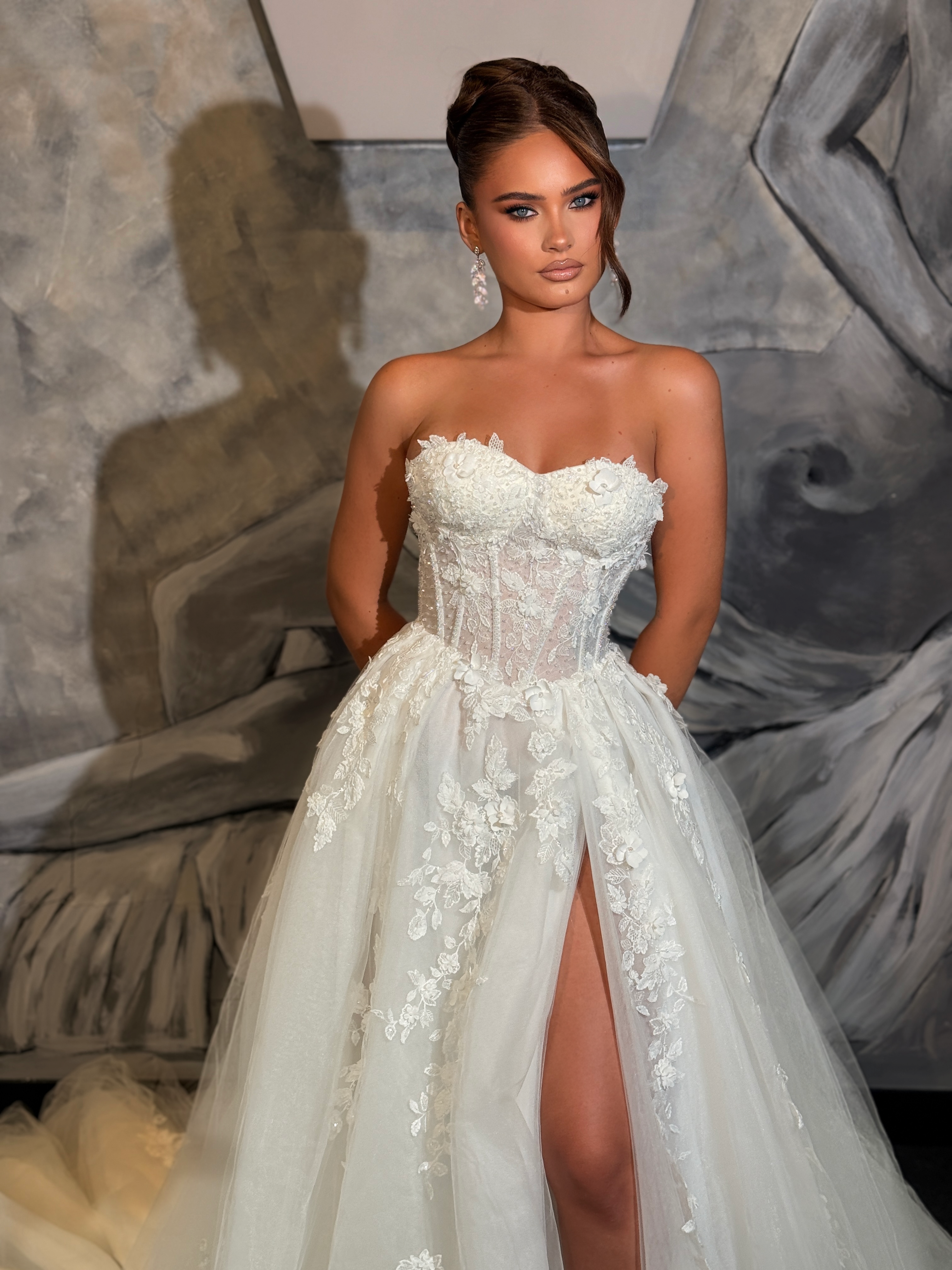 Floreta - Floral basque slit bridal gown