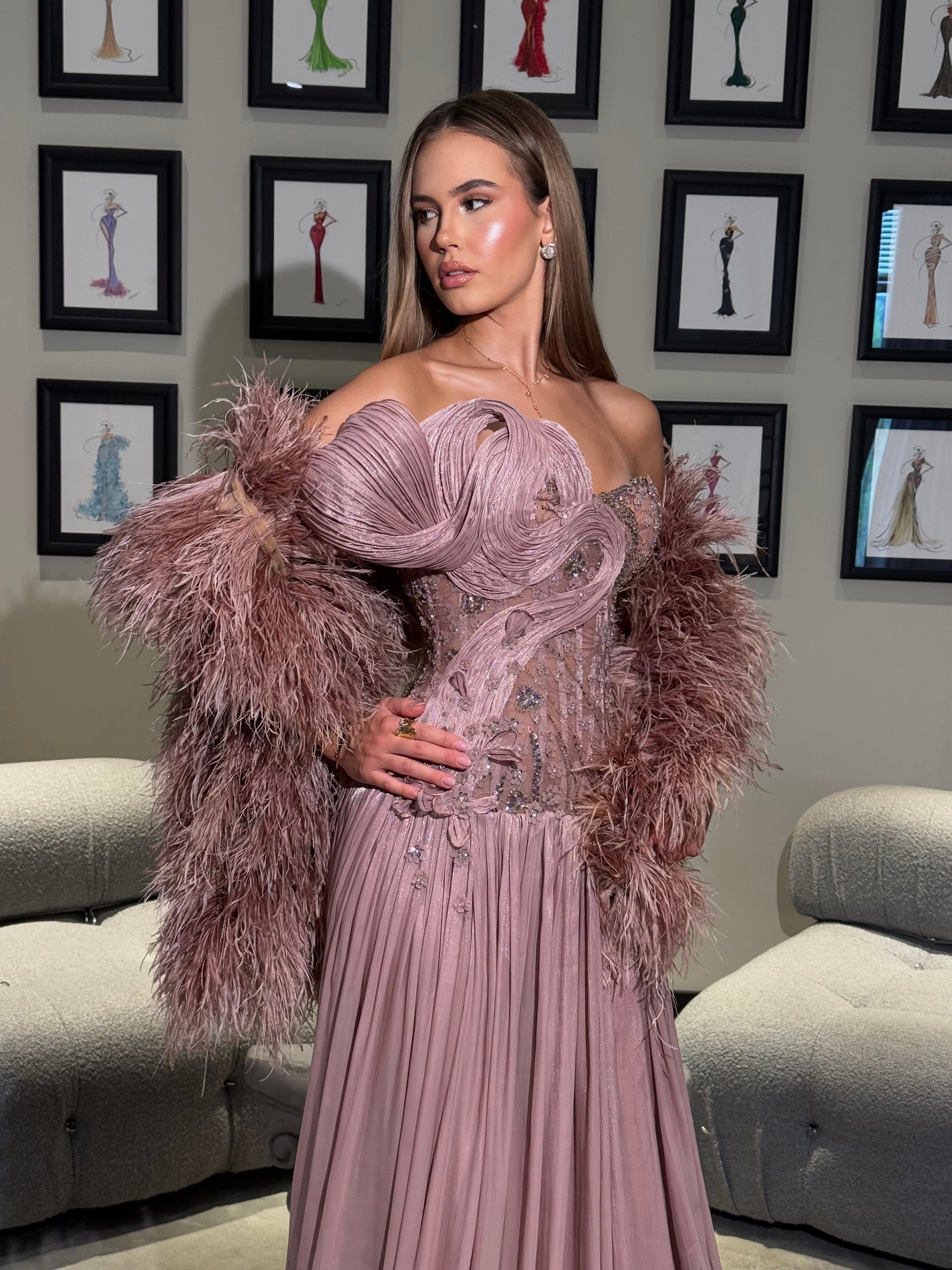 Rozá - Mauve Flowing Gown