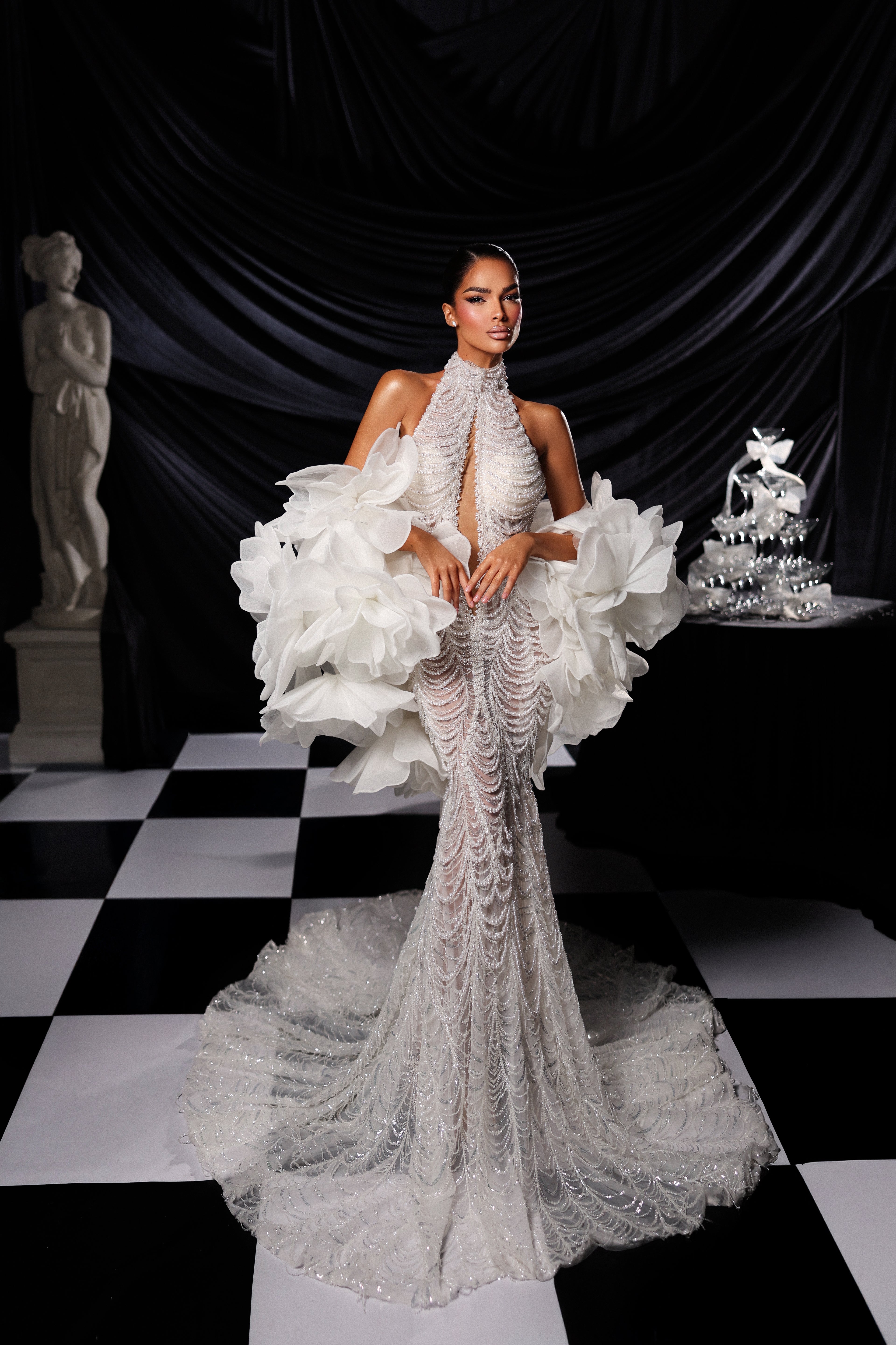 High Neck Beaded Bridal Gown XS High Neck Beaded Bridal Gown XS