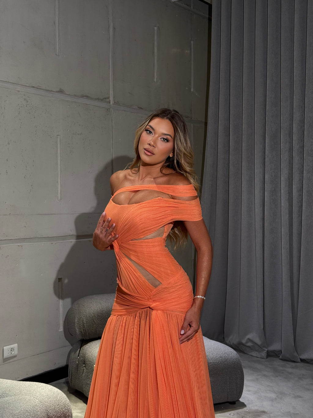 Ayliná - Orange Dress with Pleated Skirt