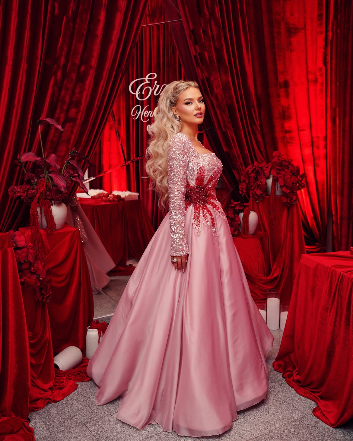 Eveline - Sequin bodice ball gown