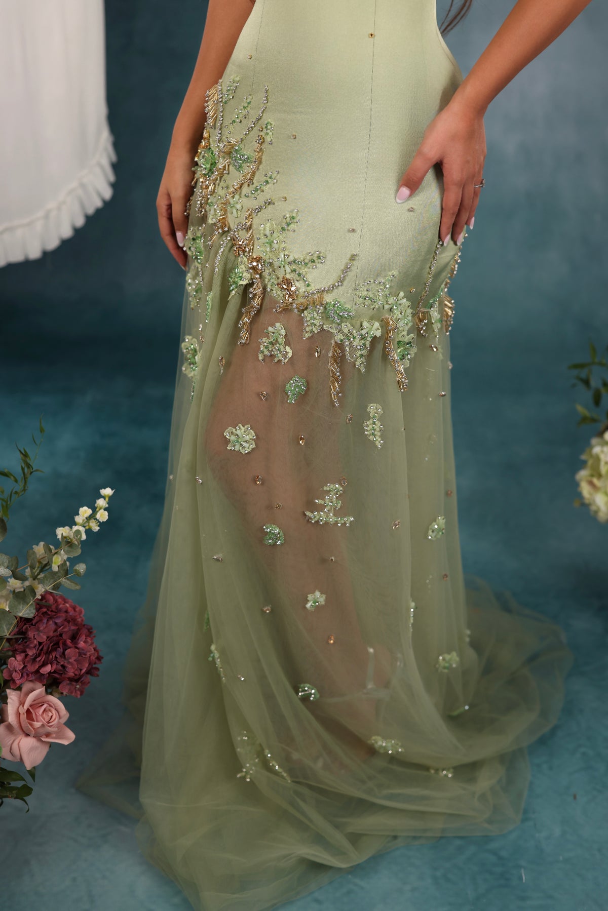 Roxandra - Floral Appliqué Tulle Gown
