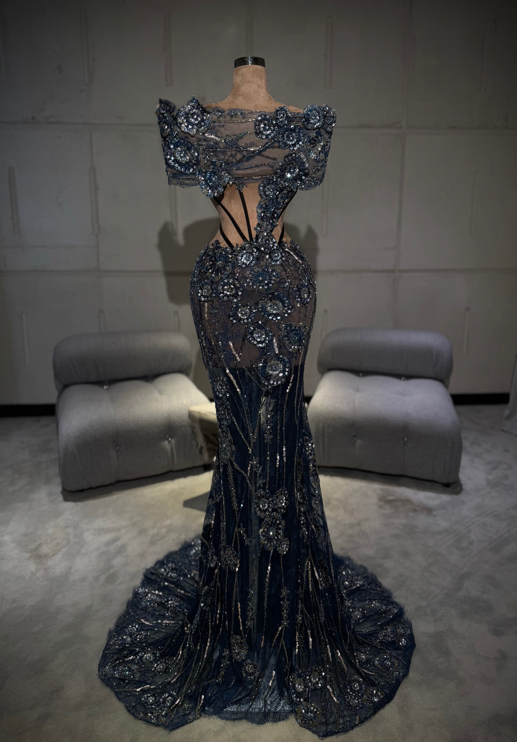 Ruzanna - Long gown with 3D floral appliqués