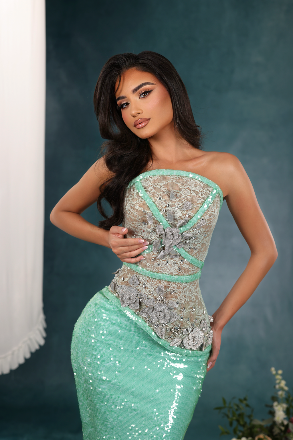 Máura - Floral Lace Sequin Gown